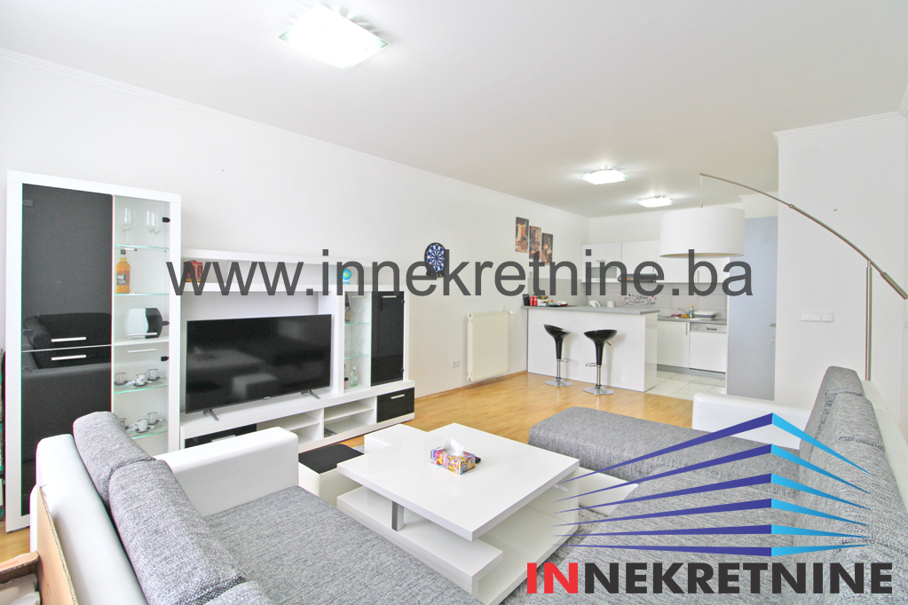 Stan na dan, atraktivan dvosoban apartman površine 60 m2, Robot Solana, Tuzla
